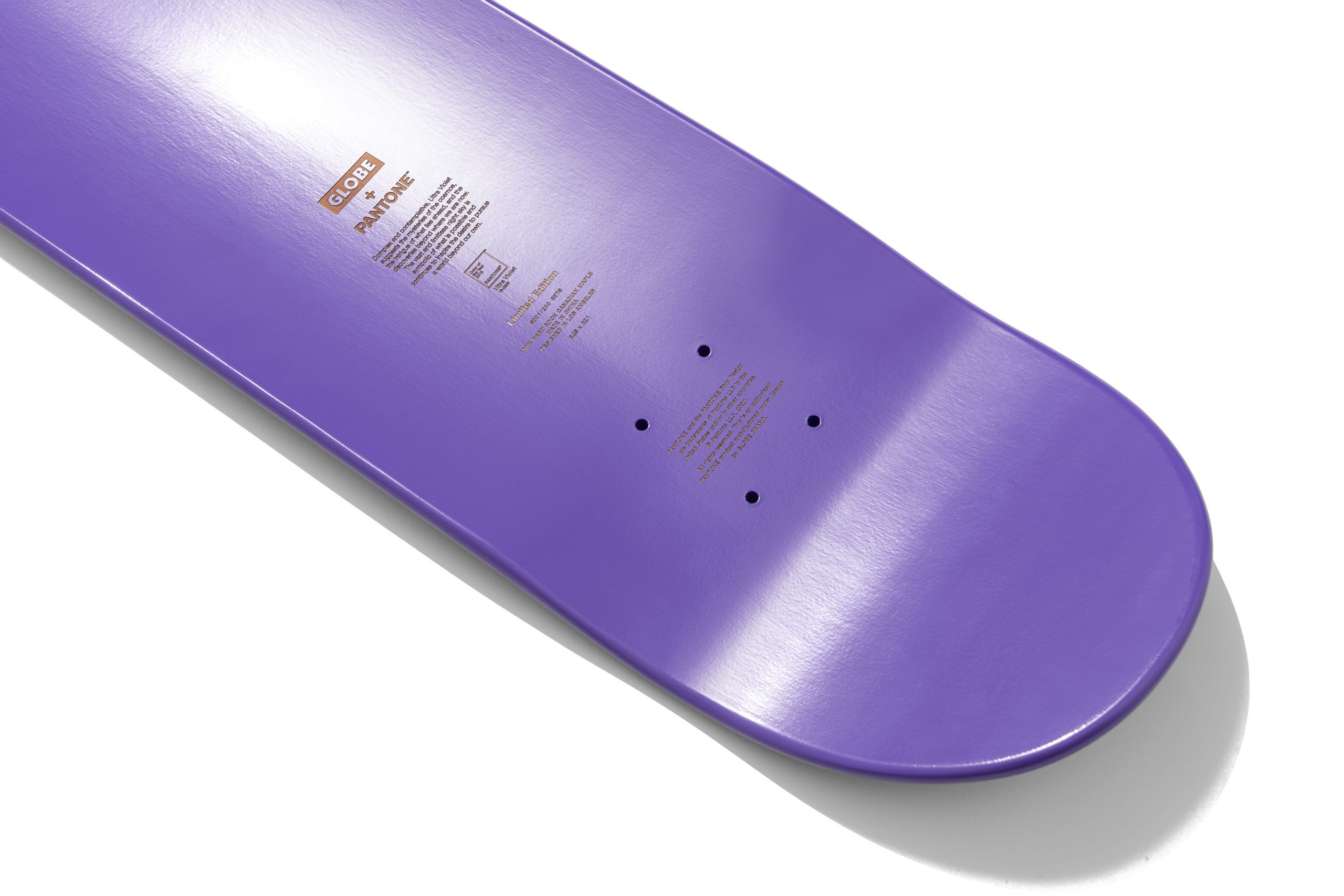 2018 Ultra Violet 18-3838_detail02