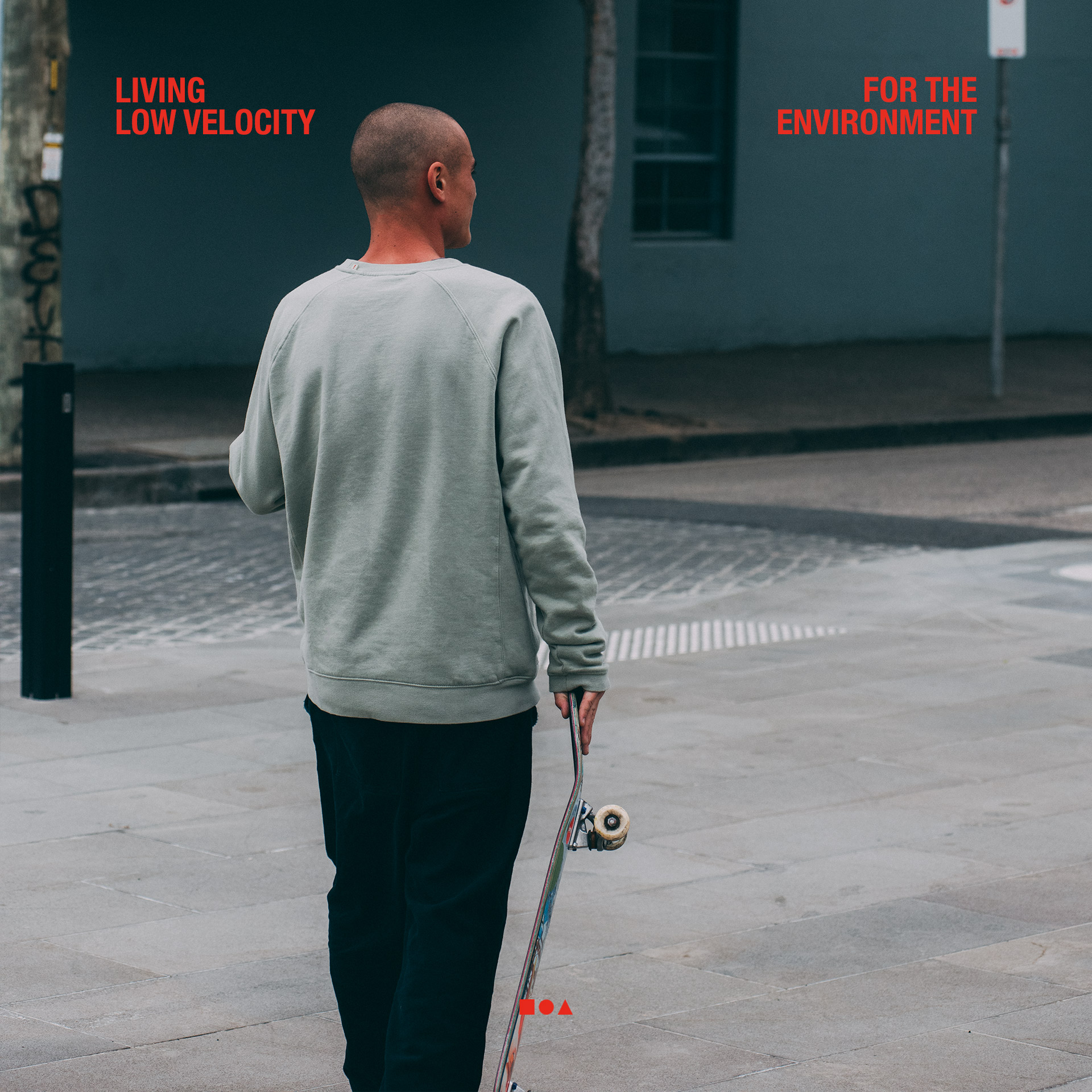 03_GLOBE_TEAM_CAROUSEL_1920x1920_TRAVELLER_01