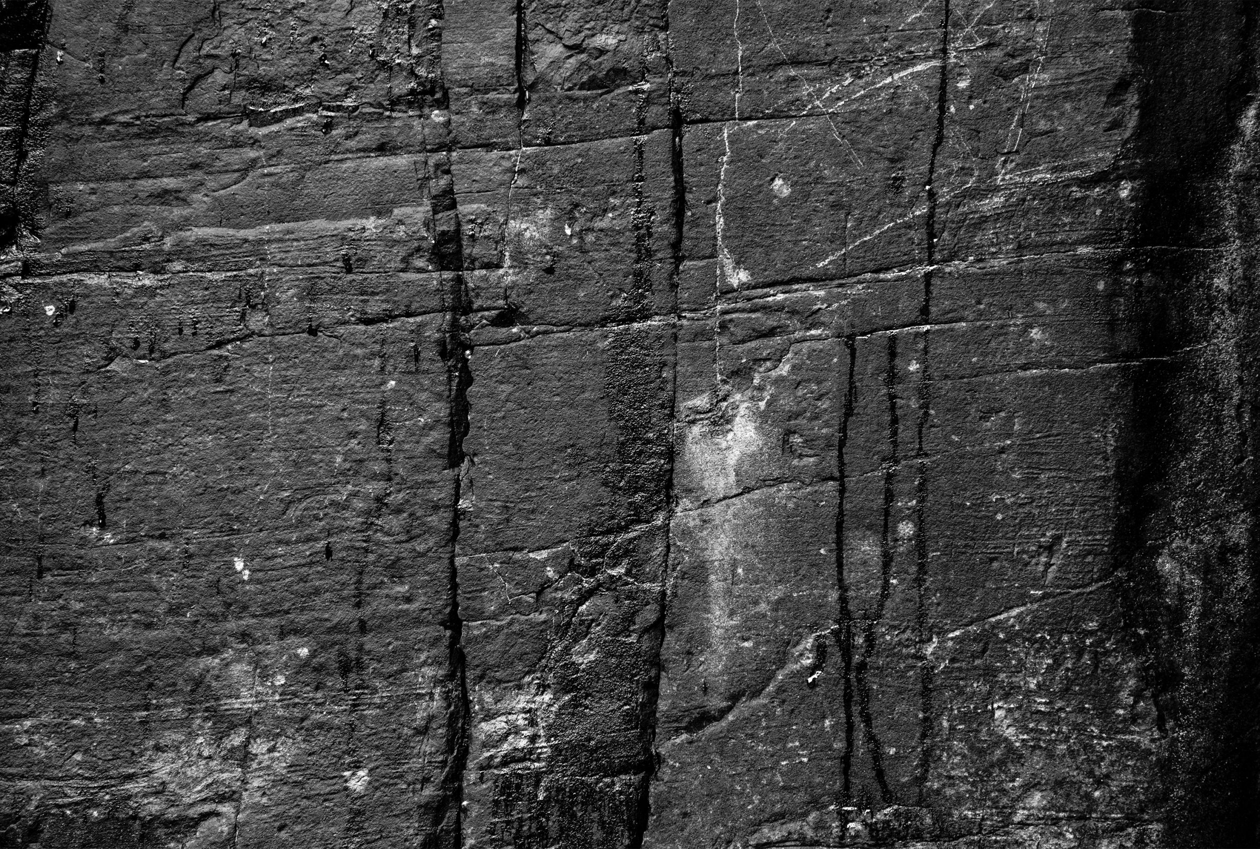 AX0I5544-2_3000-wide