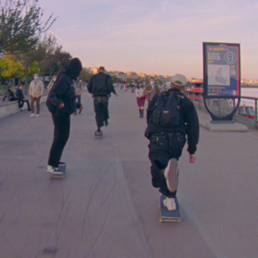 6 12 HOURS FRAMES BDX 1