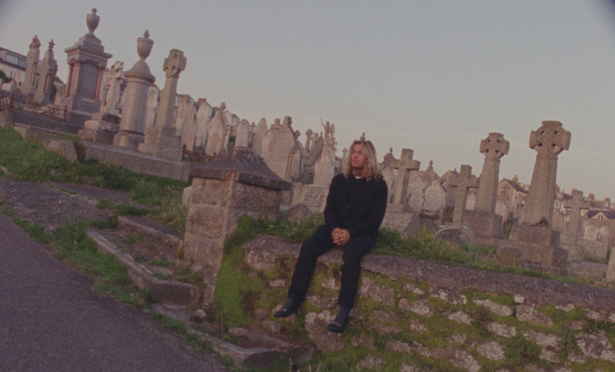 L036_C045_0128AB_001.00_04_22_05.Still024