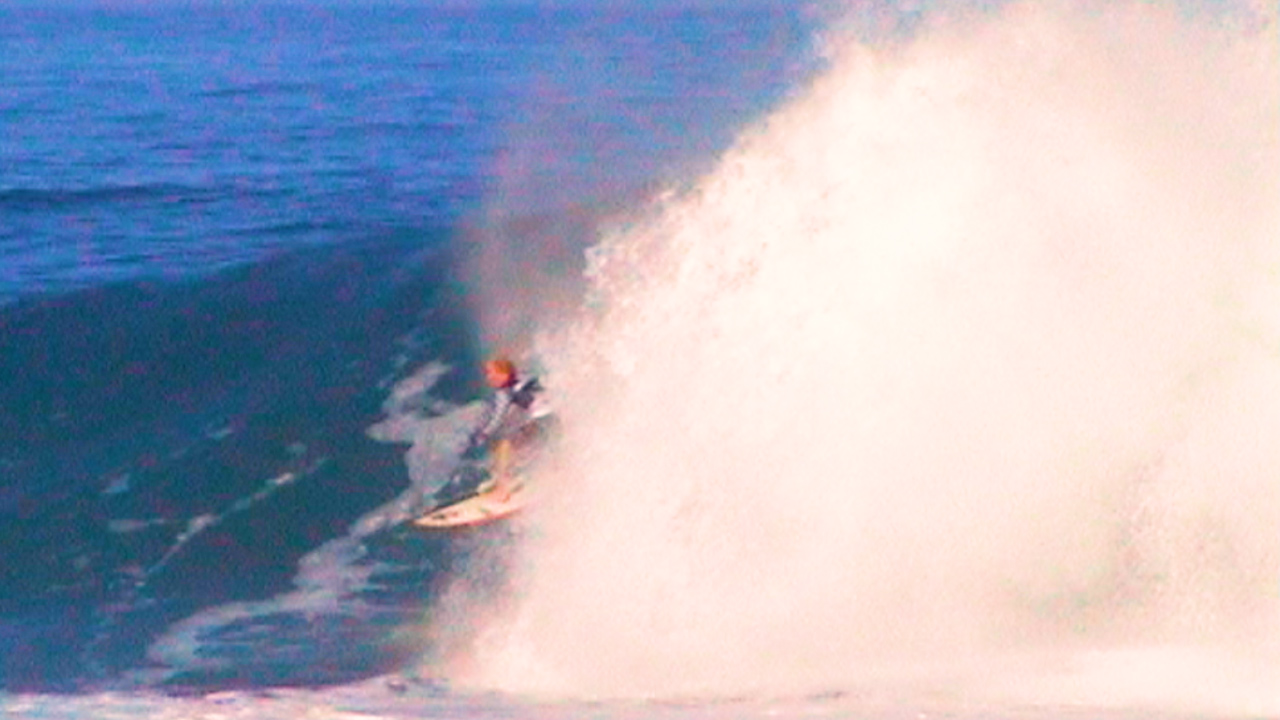 Hawaii Hi8 1.00_34_38_21.Still023