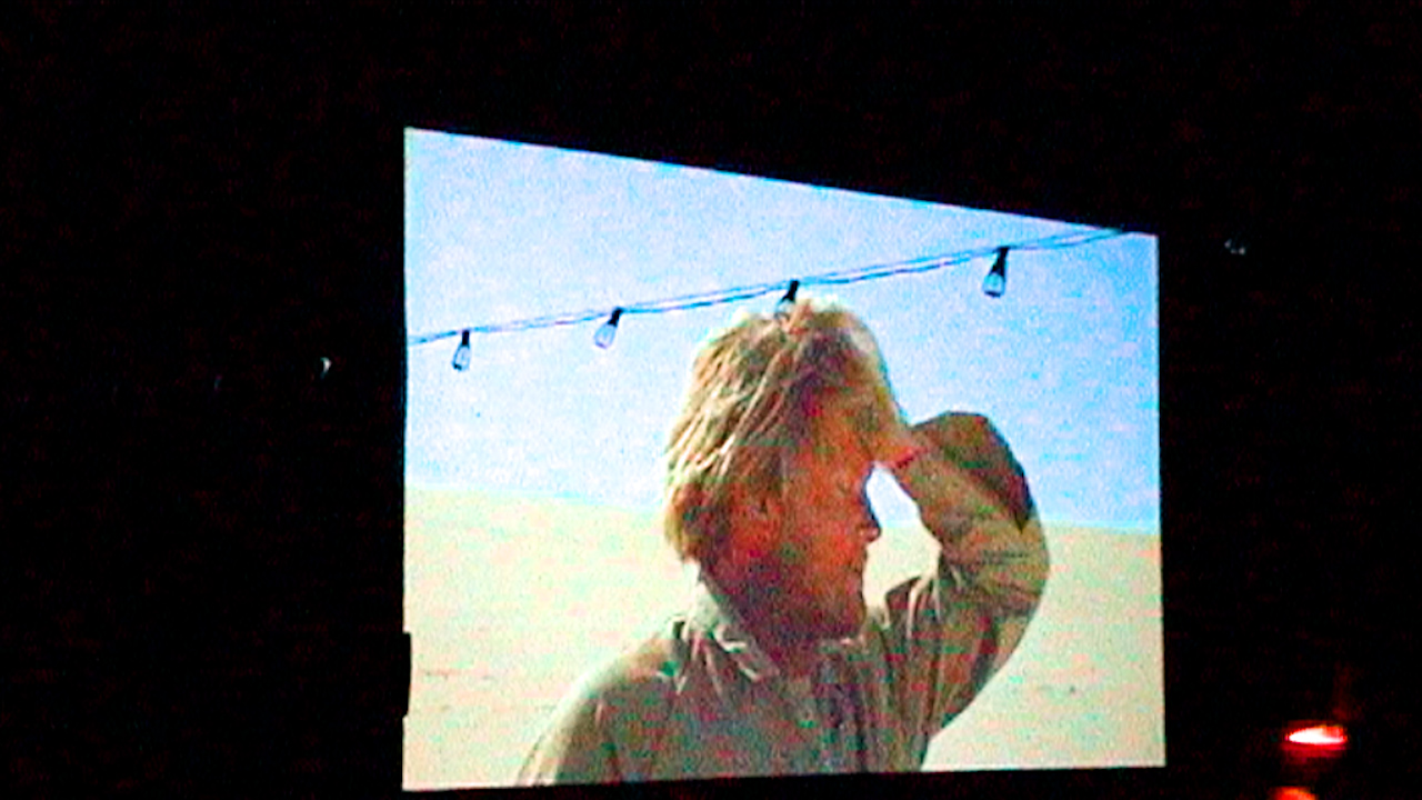 Hawaii Hi8 1.00_45_42_05.Still063