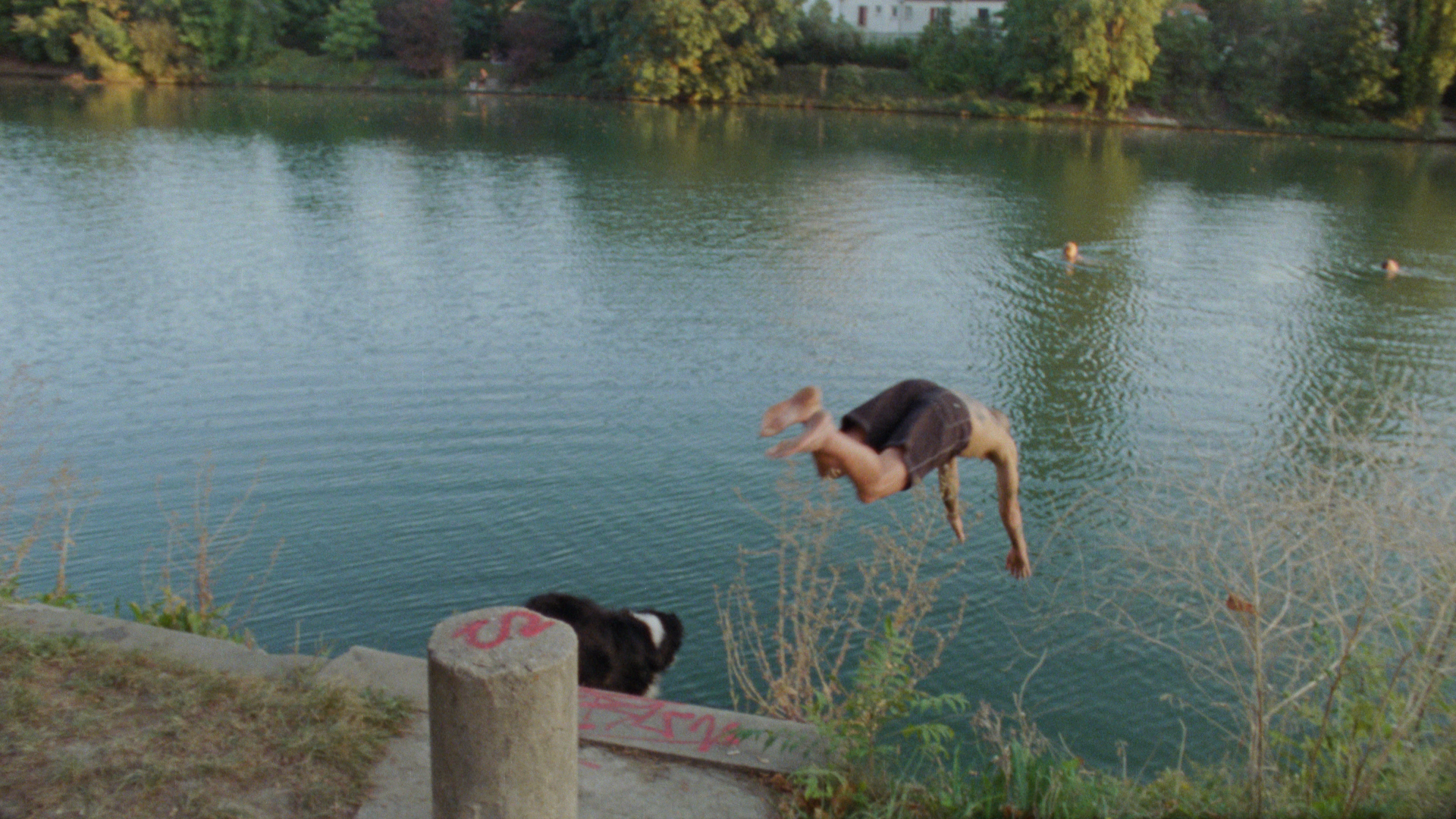 VAL SURPLUS FRAMES 048