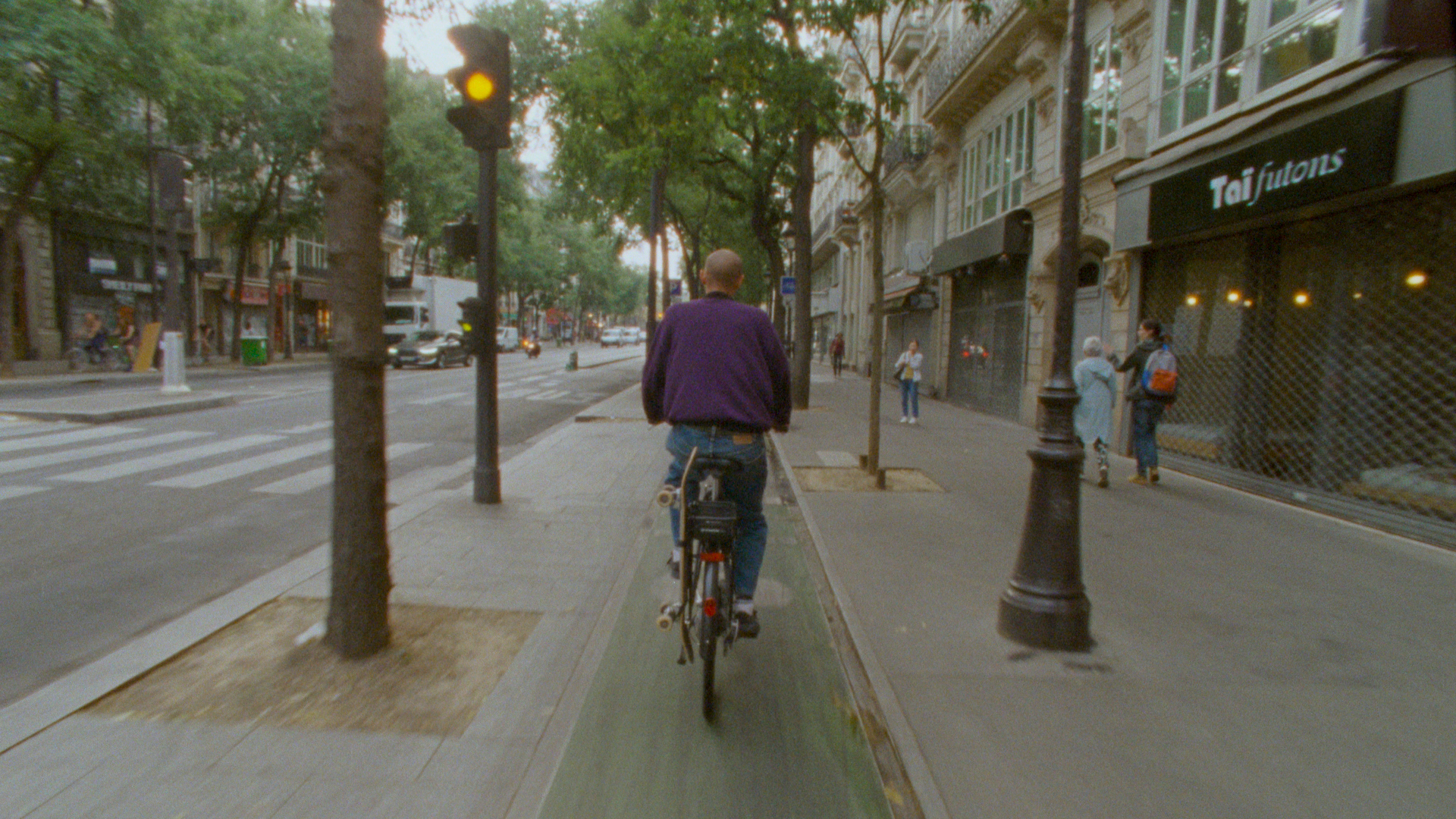 VAL SURPLUS FRAMES 064