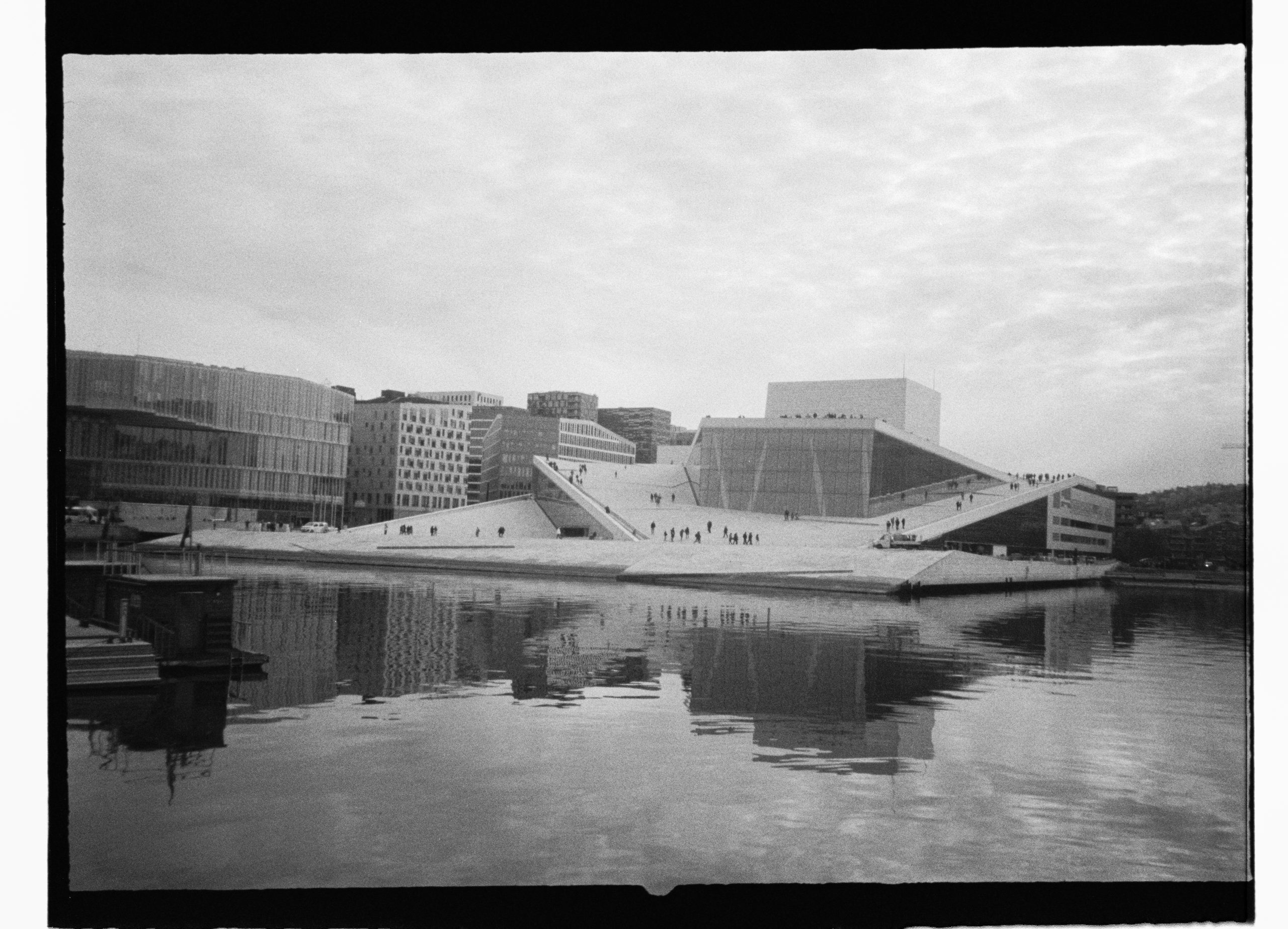 2025_04_29 DB tour analog BW-160