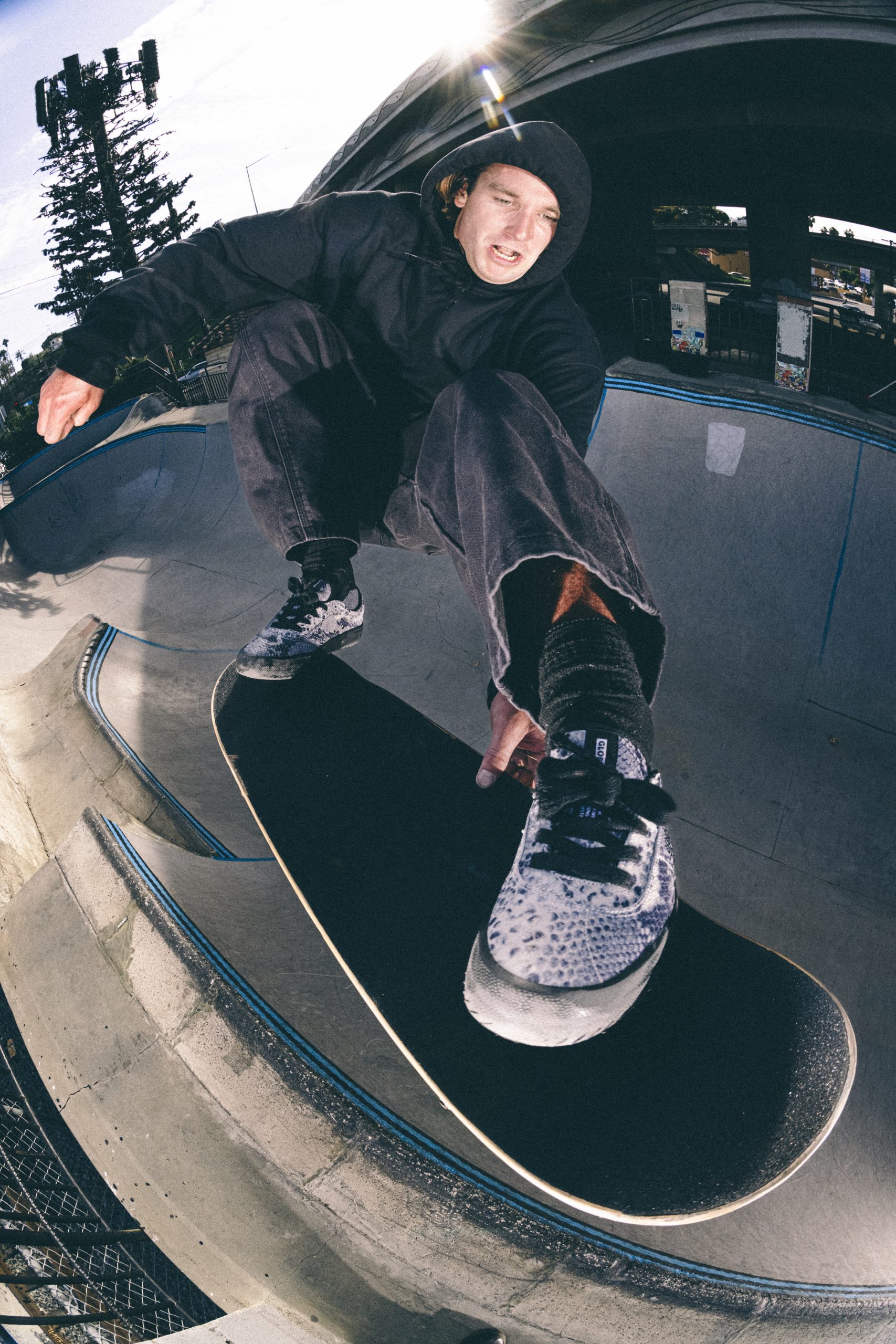 HIGH_WTxGLOBE_PAPKE02