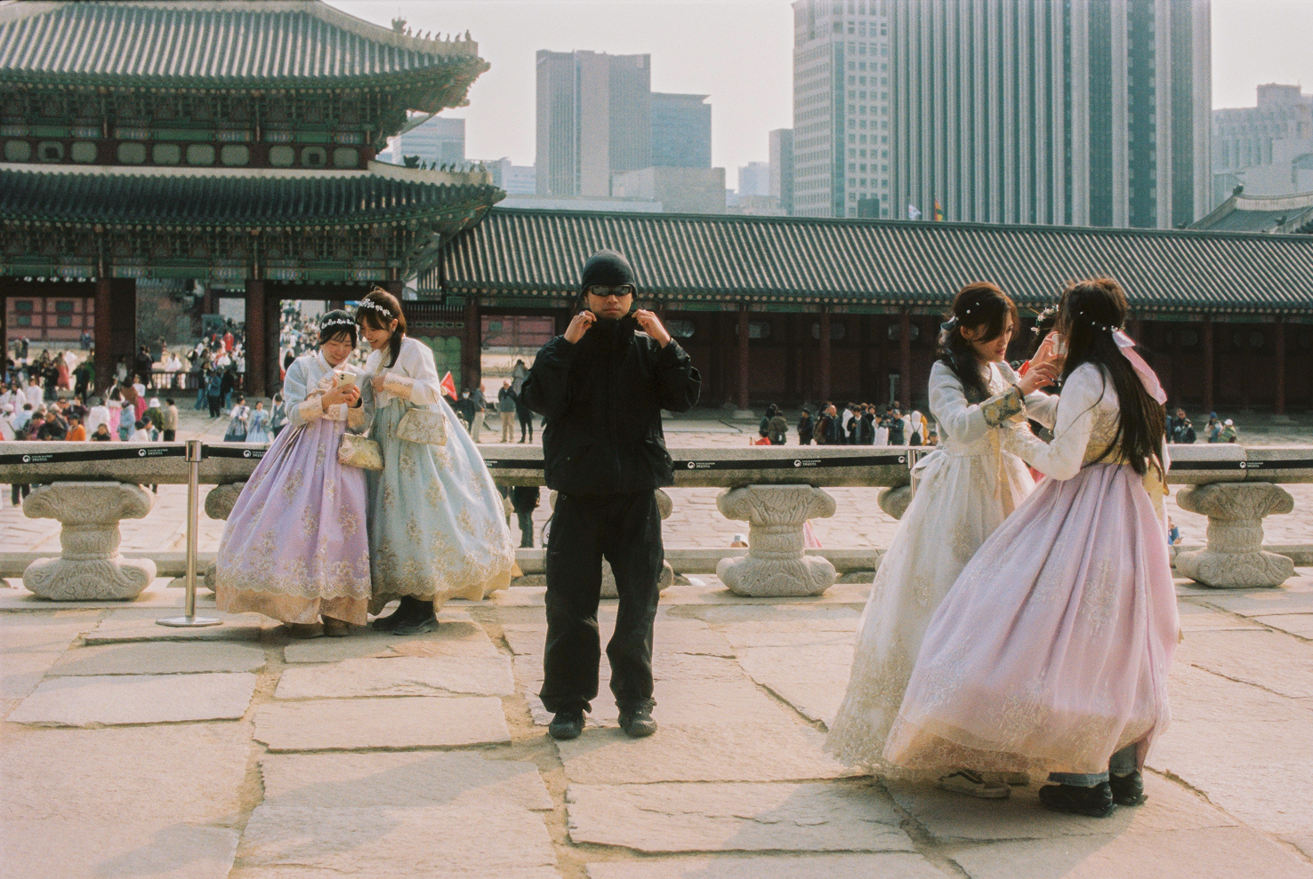 OAKLEY_SEOUL_WT_PERLY-11 (1)