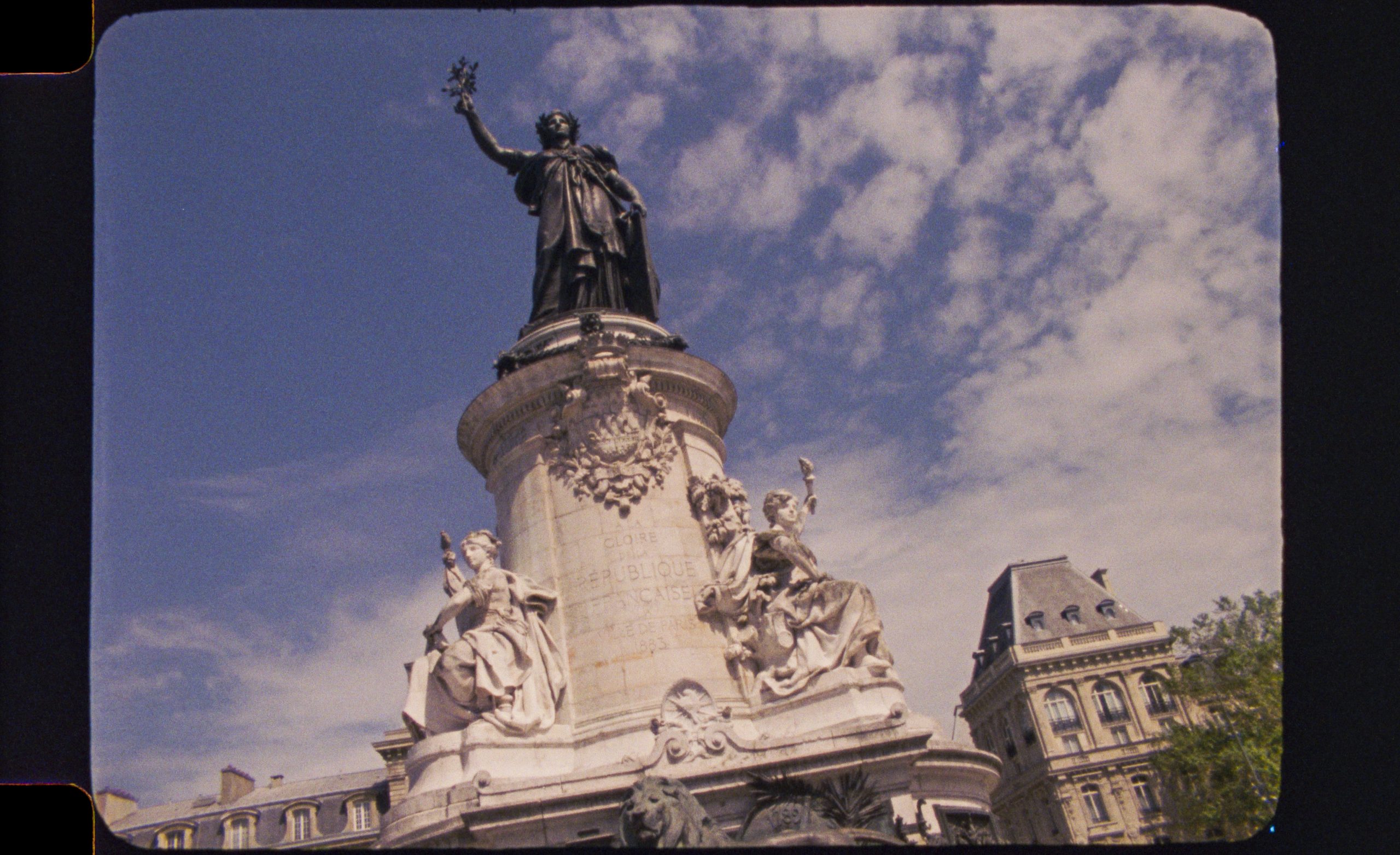 2026-05_Graded_16mm_UpBanking-65