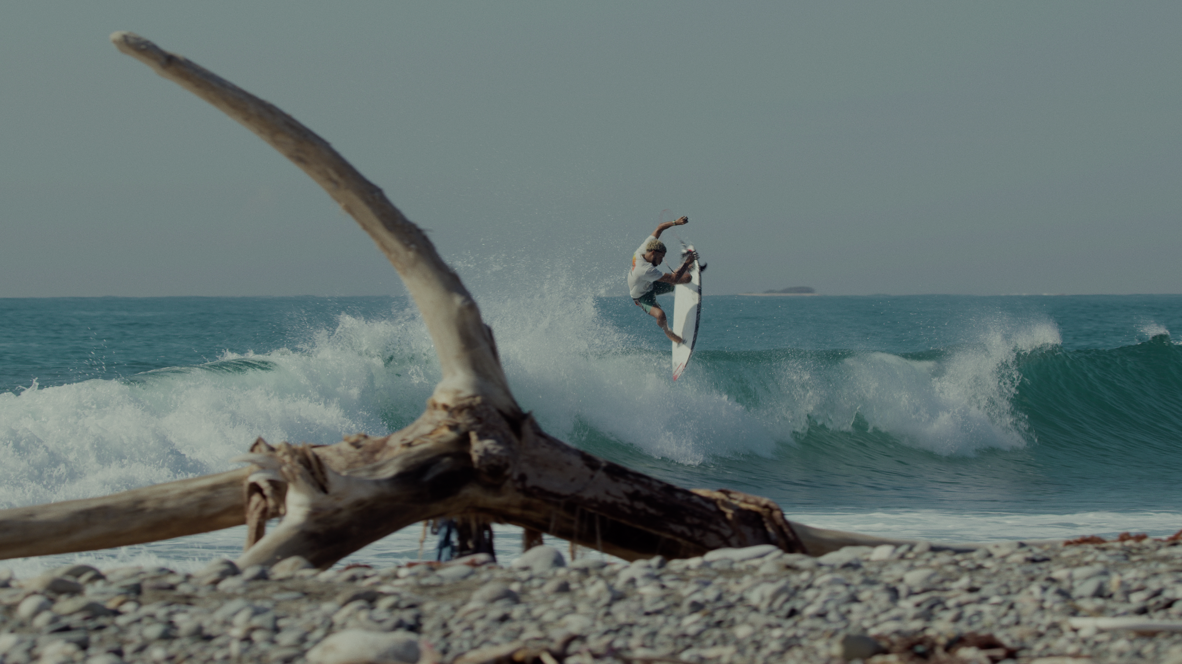 EIGHT MILES EAST FRAMES 36